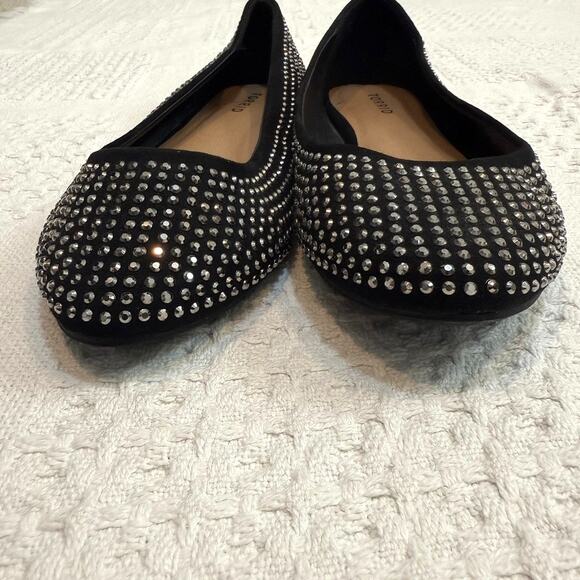 Torrid Black Flats with Silver Accents - Picture 5 of 9